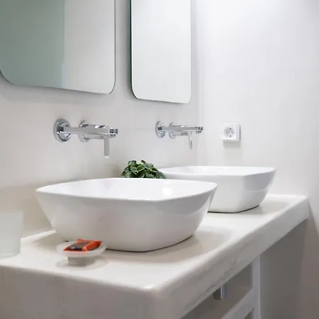 Depis Luxury Private Pláka
