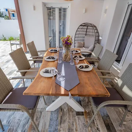 Depis Luxury Private Vila