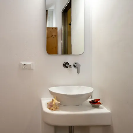 Depis Edem Luxury